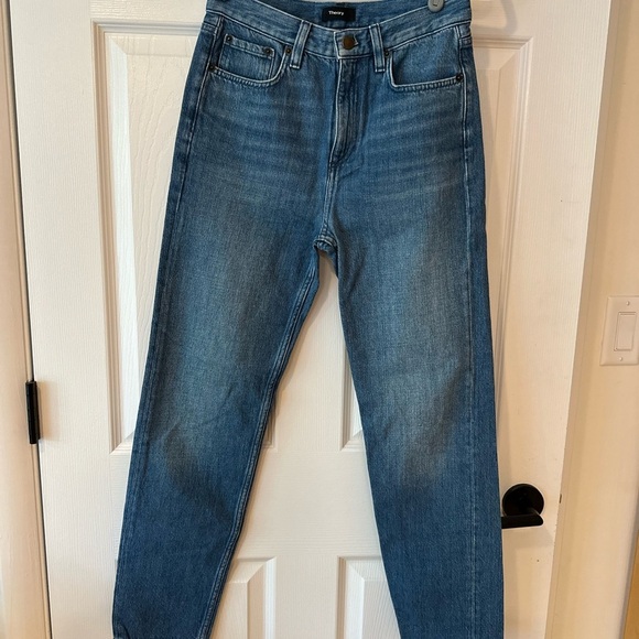Theory Denim Jeans Lali size 24 100% cotton straight leg in excellent condition - Picture 1 of 5